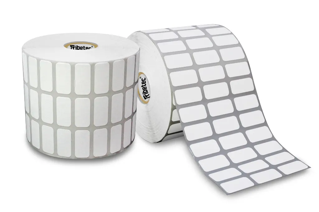 Etiqueta_27x13_2_25-ROLLOS_PAQ25-27X13TTC112K-BLANCA.webp