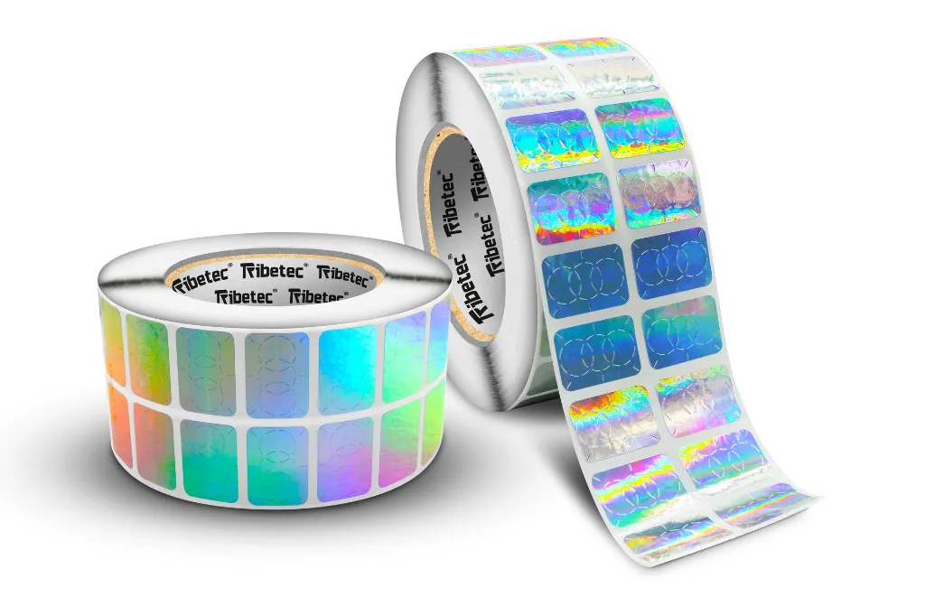 Holograma_28x20mm_3_028020BM042P0000C3D5K0.webp