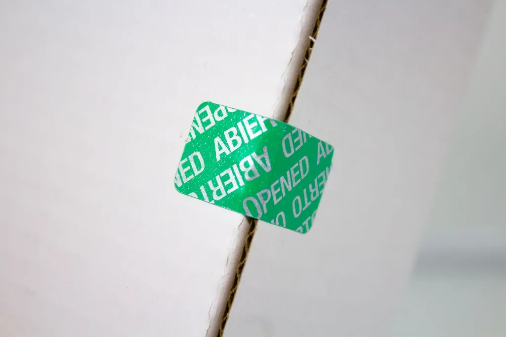Etiqueta_30x14_VOID_USO_3_030014SG043P0000C1G2K0.webp